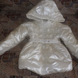 Пальто на девочку