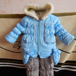 Зимний комбинезон -тройка, куртка деми, сапоги Демар 21-22р.