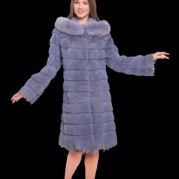 Шубку из нутрии, цвет серо-голубой, широкая гофра, капюшон + опушка песец