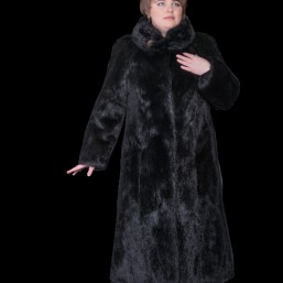 Шубка из нутрии 