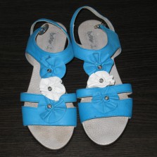 босоножки кожа  состояние новых 37р.