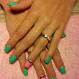 Наращивание и коррекция ногтей.Недорого!