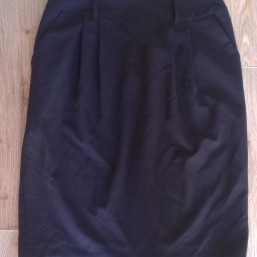 Продам черную юбку