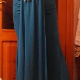 Шикарное вечернее платье