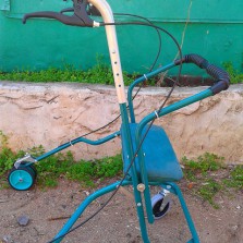 Ходунки ролятор на колесах для ребенка