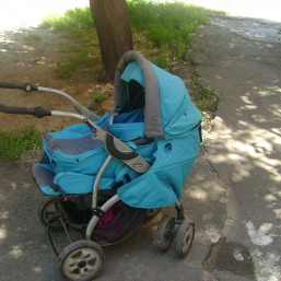 Продам коляску-трансформер Chico 2 в 1