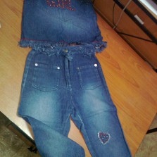 джинсовый костюмчик на девочку: бриджи и майка