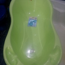 Детская ванночка с термометром