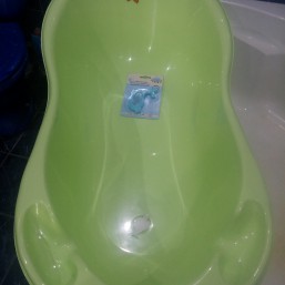 Детская ванночка с термометром