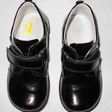 Туфли лаковые на мальчика