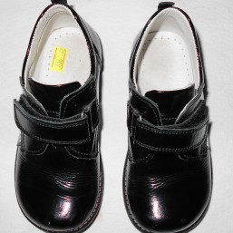 Туфли лаковые на мальчика