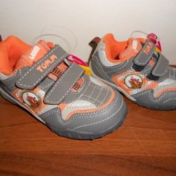 кроссовки мальчик