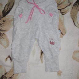 Штанці з вишеньками, штанишки с вишенками