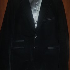 Пиджак на мальчика-подростка