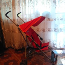 Коляска-трость 