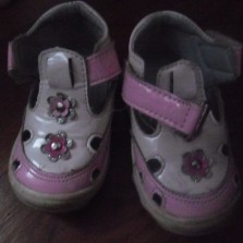 обувь на девочку