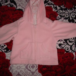 Фирменная курточка и свитер