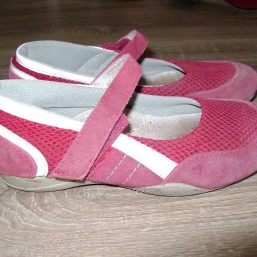 мокасины для девочки 33р-р