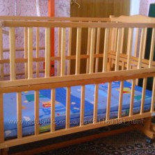 Продам детскую кроватку Geoby Happy Dino