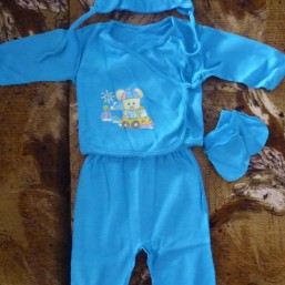 Новые костюмчики