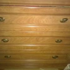 продам хороший комод