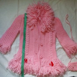 Пальто вязаное для девочки