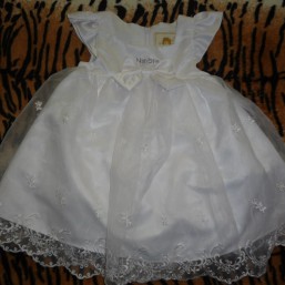 Платьице нарядное на девочку