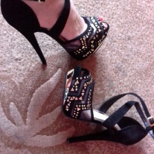 Босоножки классные 