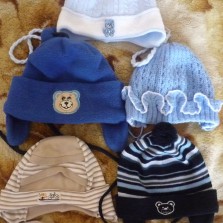 Шапочки на выбор