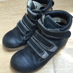 Ортопедические демисезонные ботинки 28 размер