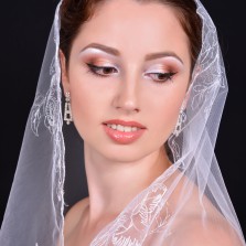 Услуги визажиста-парикмахера