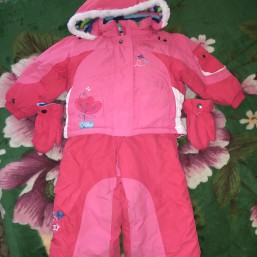 Зимний комбинезон на девочку 2-3 года 