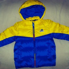 Продам куртку-пуховик на мальчика