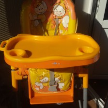 Стульчик для кормления Bambi RT002