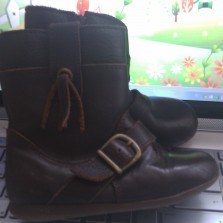 Zara сапожки натур. кожа 22 р-р