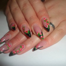 Обучаю мастерству наращивания ногтей