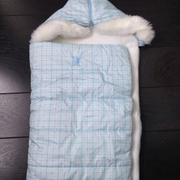 Продам конверт с демисезонным комбинезоном