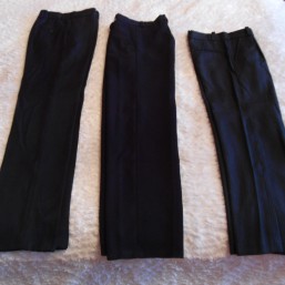 ШКОЛЬНЫЕ БРЮКИ И КОСТЮМЫ ДЛЯ МАЛЬЧИКОВ 