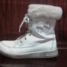 Ботинки белые осень-зима , размер 37
