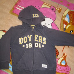        Кофта мальчику теплая на 6-7 лет 122 размер