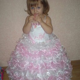 Нарядное платье