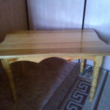 продается журнальный столик