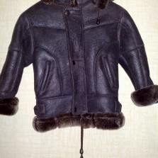 Продам детскую дубленку натуральную