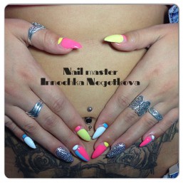 Наращивание ногтей в Николаеве