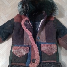 Продам детскую натуральную дубленку