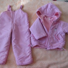 Демисезонный комбинезон на девочку