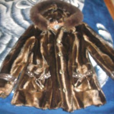 ЖЕНСКАЯ ШУБА.Б.У