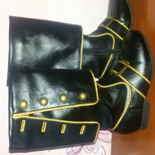 продам или сдам напрокат сапоги для новогоднего костюма. 