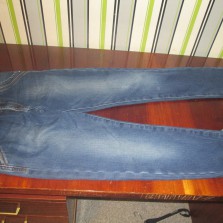 Продаю теплые джинсы