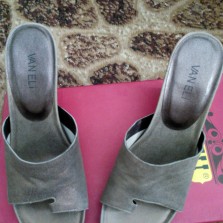 Шлепанцы на танкетке р. 37-38